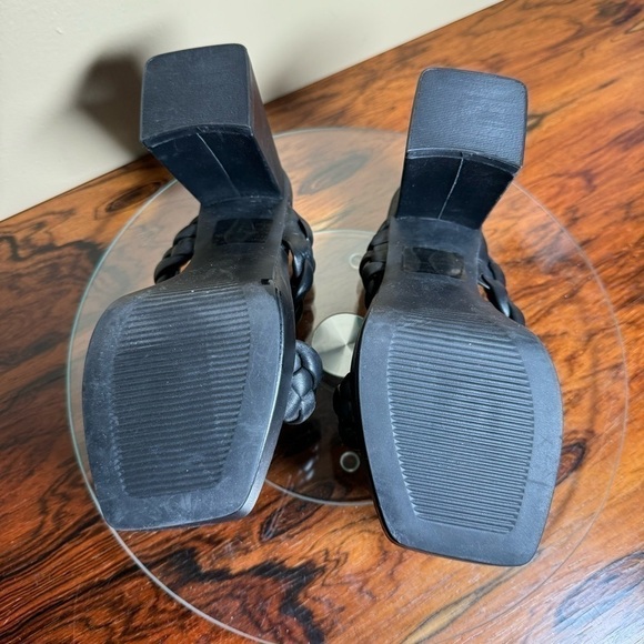 Anne Klein Aiden Chunky Platform Block Heel - Black Faux Leather - Size 5.5 - Picture 14 of 14